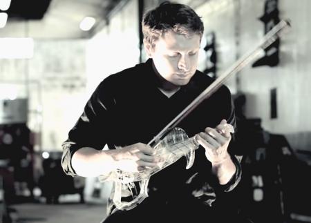 3Dvarius, le premier violon électrique réalisé grâce à une imprimante 3D, designé par un violoniste biterrois