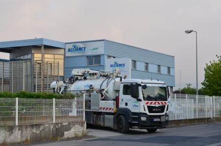 Saur acquiert l'entreprise lunelloise Alliance Environnement.