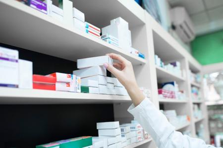 Un Deust « Préparateur en pharmacie » ouvre à Rodez à la rentrée 2024.