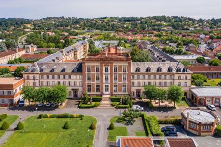La Fondation Bon Sauveur d'Alby recrute dans le Tarn (81) : plus de 20 postes disponibles.
