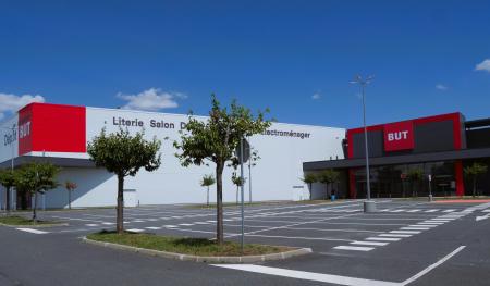 Auch : un magasin BUT autorisé par la CDAC du Gers